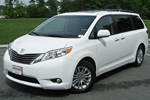 Шины на Toyota Sienna 2011