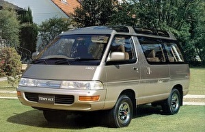 Шины на Toyota Town Ace 1992