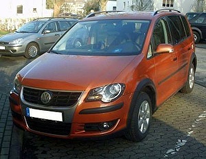 Шины на Volkswagen CrossTouran 2008