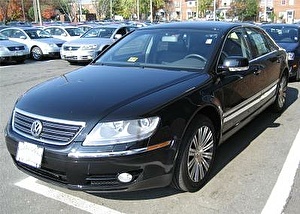 Шины на Volkswagen Phaeton 2006