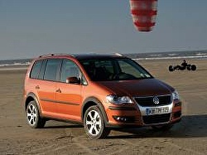 Шины на Volkswagen Touran 2010