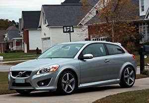 Шины на Volvo C30 2010