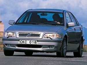 Шины на Volvo S40 1996