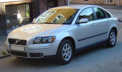 Шины на Volvo S40 2005