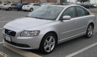 Шины на Volvo S40 2008