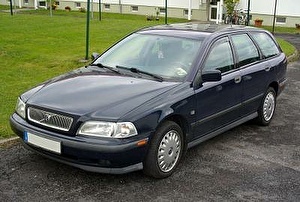 Шины на Volvo V40 1998