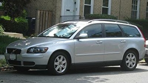 Шины на Volvo V50 2009