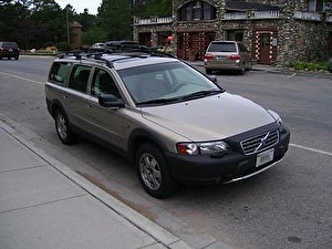 Шины на Volvo V70 2002