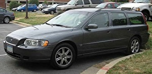 Шины на Volvo V70 2005