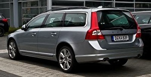 Шины на Volvo V70 2015