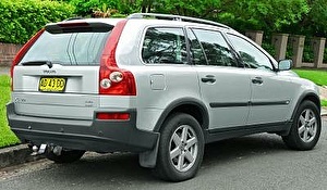 Шины на Volvo XC90 2004